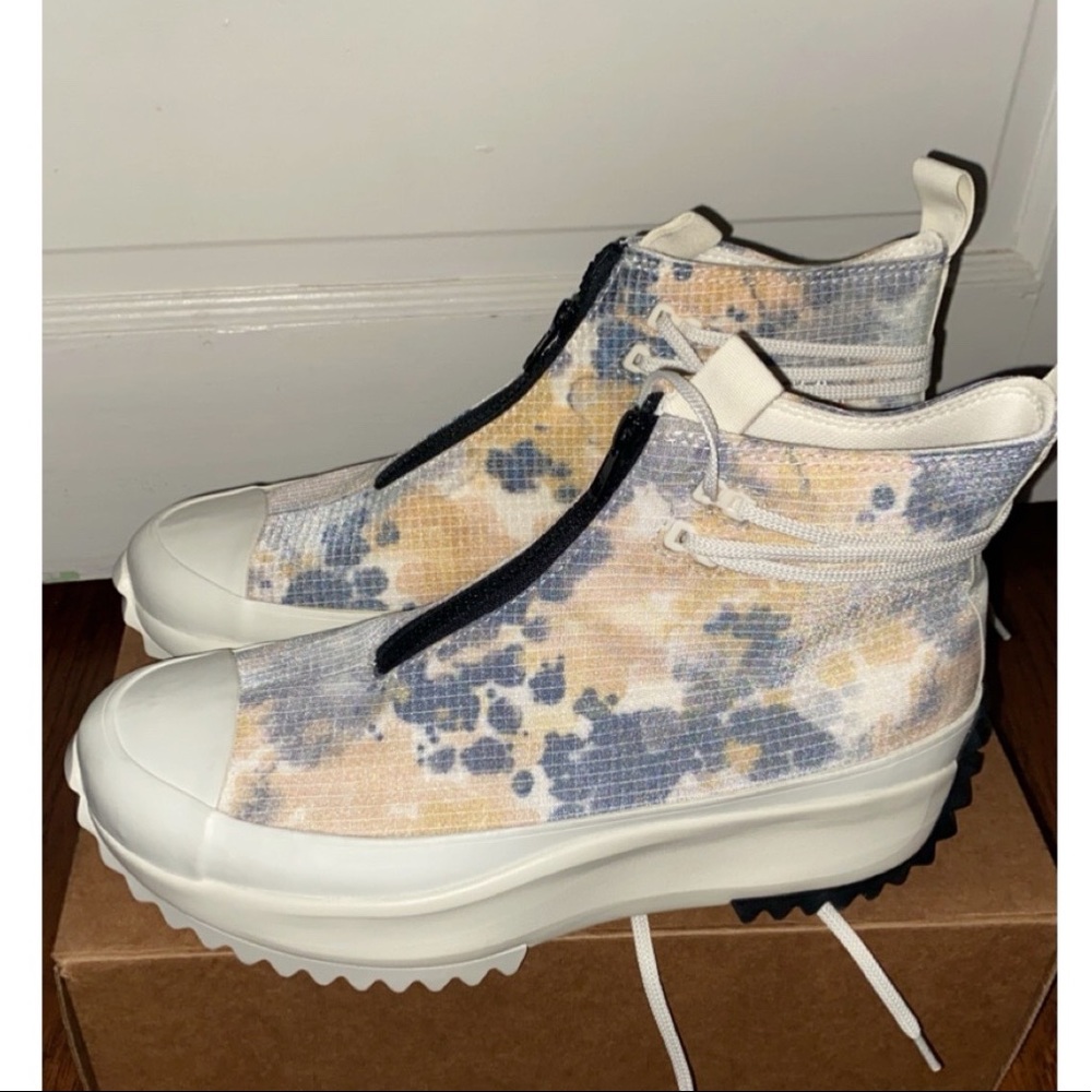 Converse Washed Florals Run Star Hike
